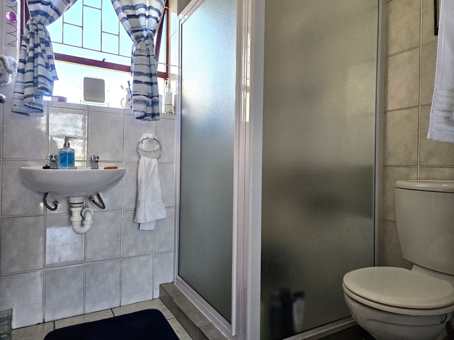 3 Bedroom Property for Sale in C Place Eastern Cape